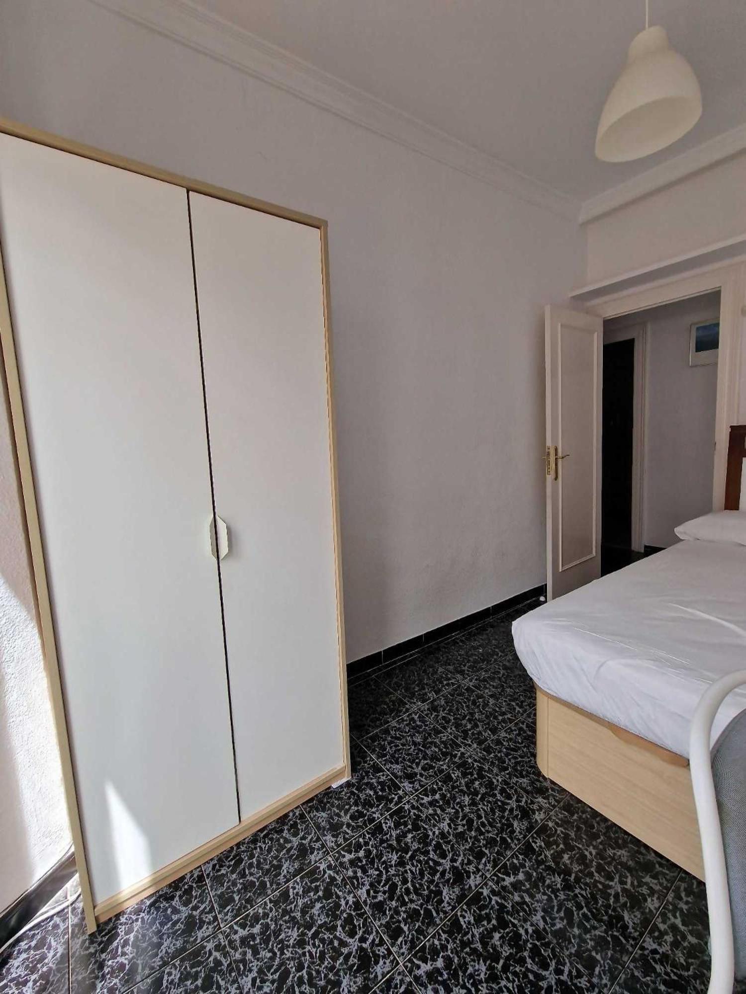 3 Rooms Con Parking Especerias مالقة المظهر الخارجي الصورة